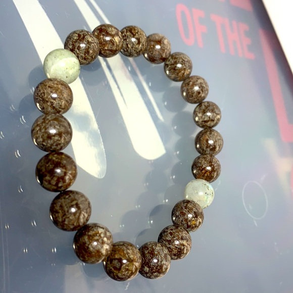 REGAIN COURAGE NATURAL BRACELET - Picture 3 of 4